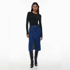 NWOT Denim Forum The 90s Halle Skirt Dark Blue Denim Skirt w Front Slit, Sz 29